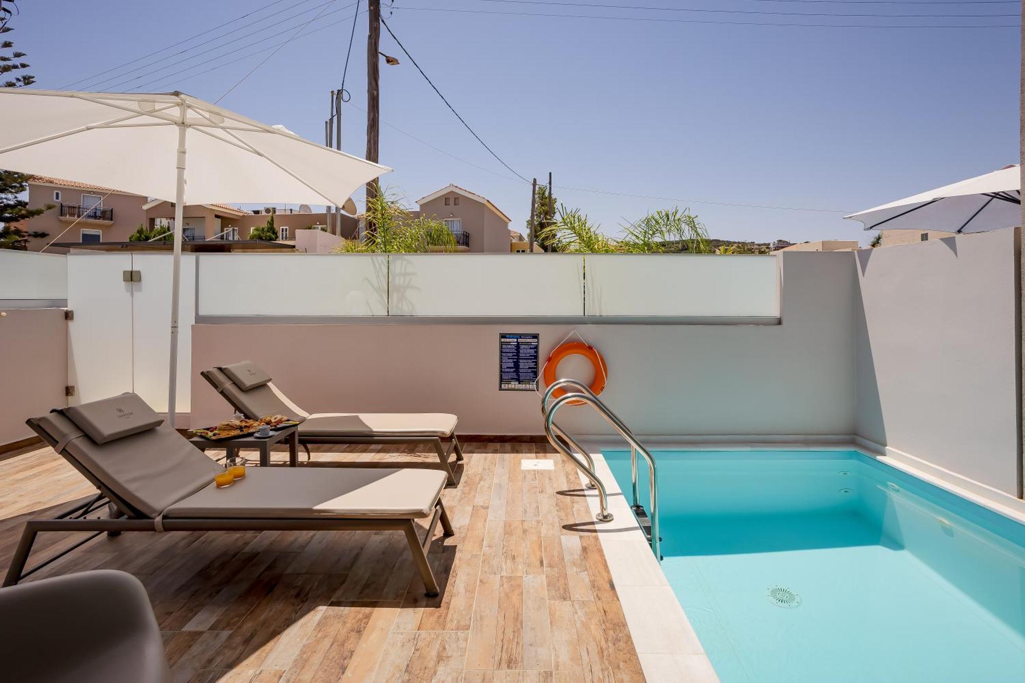 Sarpidon Suites Agia Marina Eksteriør billede