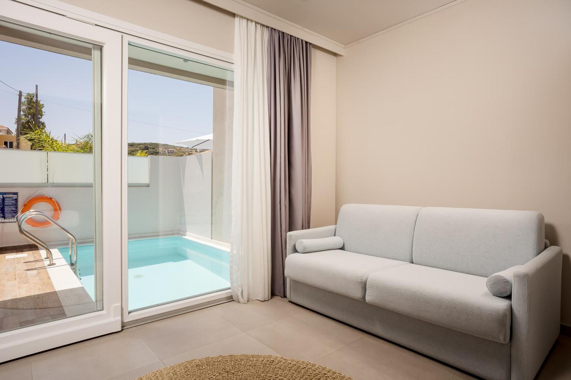 Sarpidon Suites Agia Marina Eksteriør billede