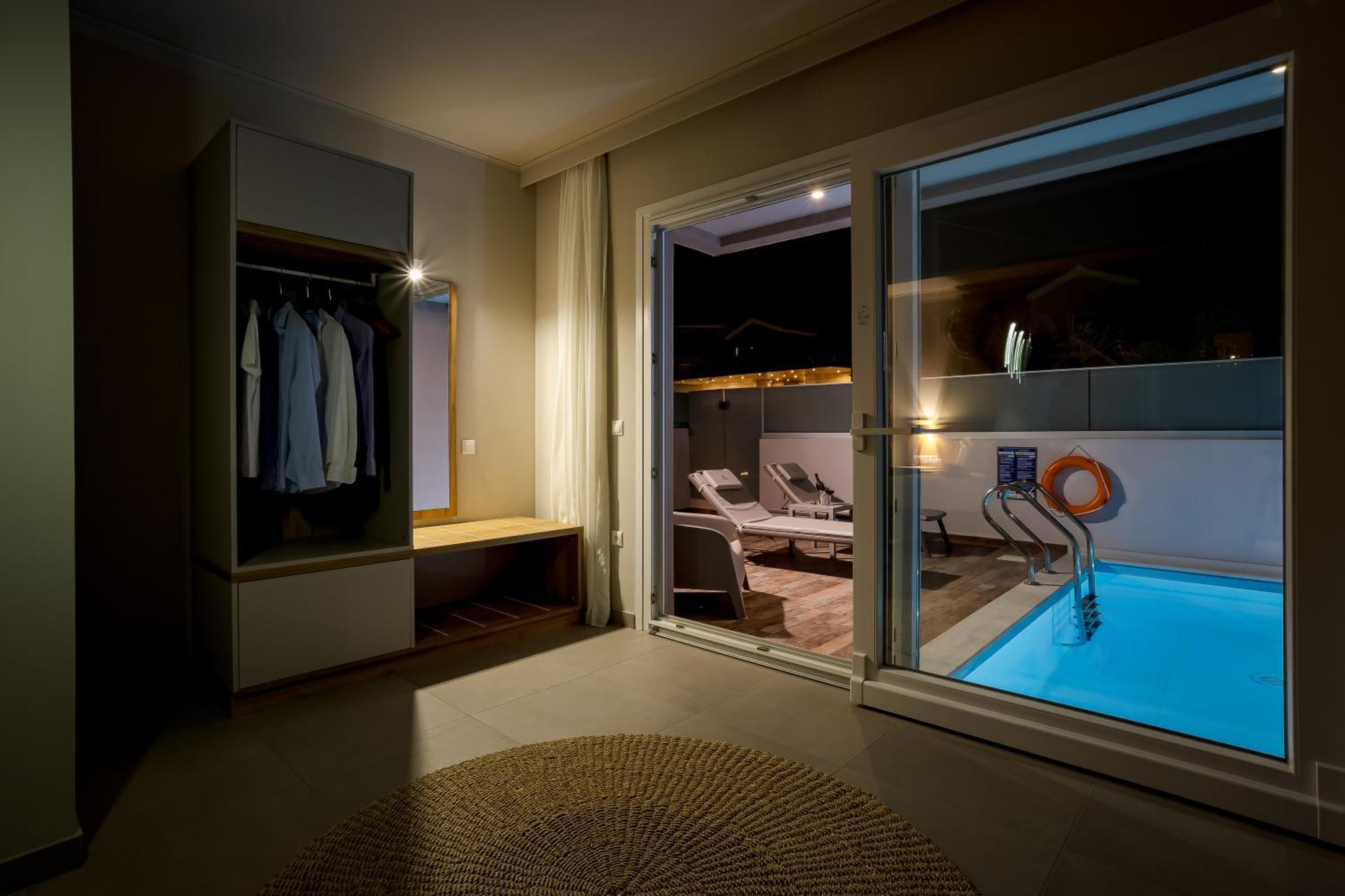 Sarpidon Suites Agia Marina Eksteriør billede
