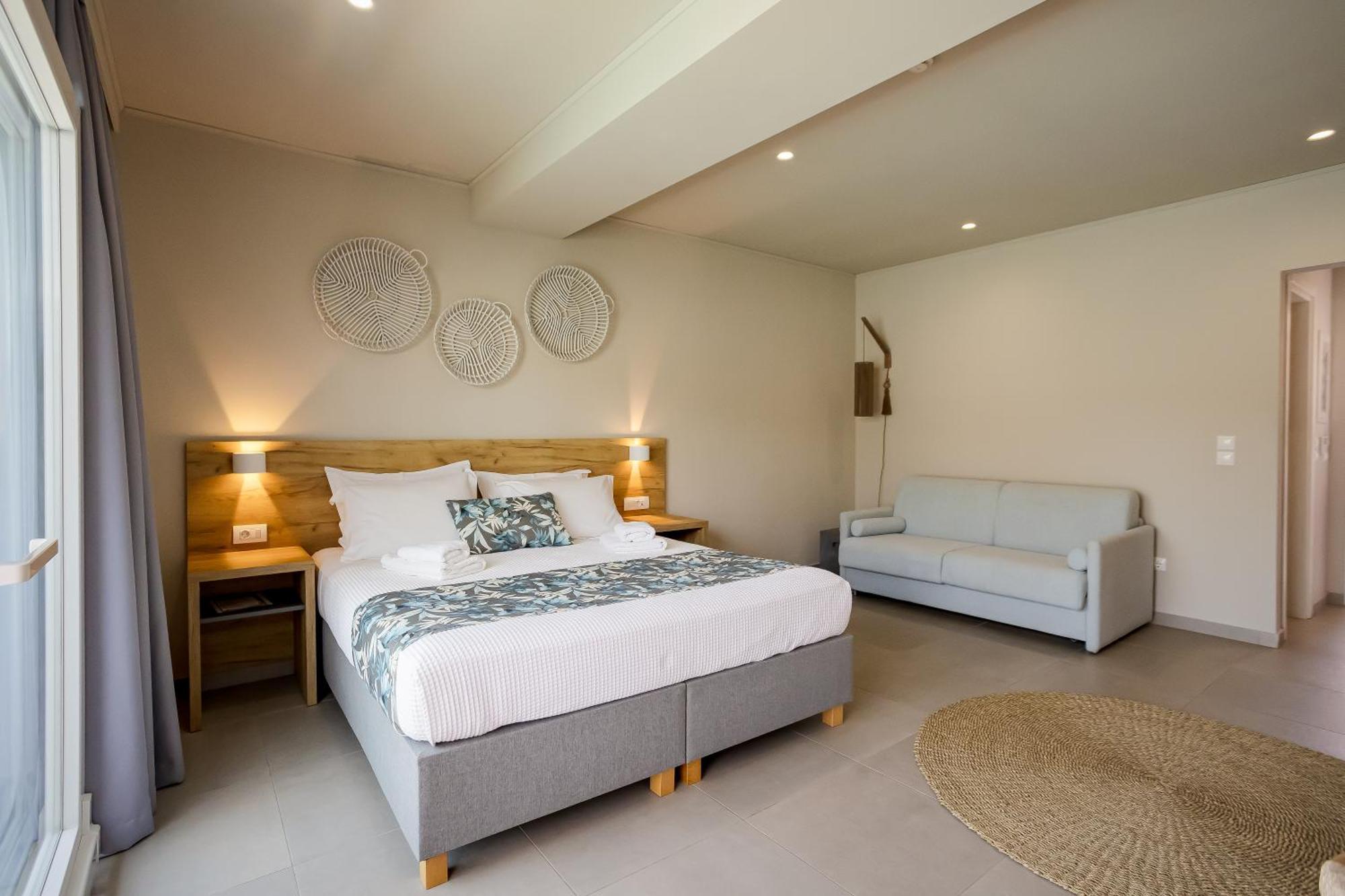 Sarpidon Suites Agia Marina Eksteriør billede