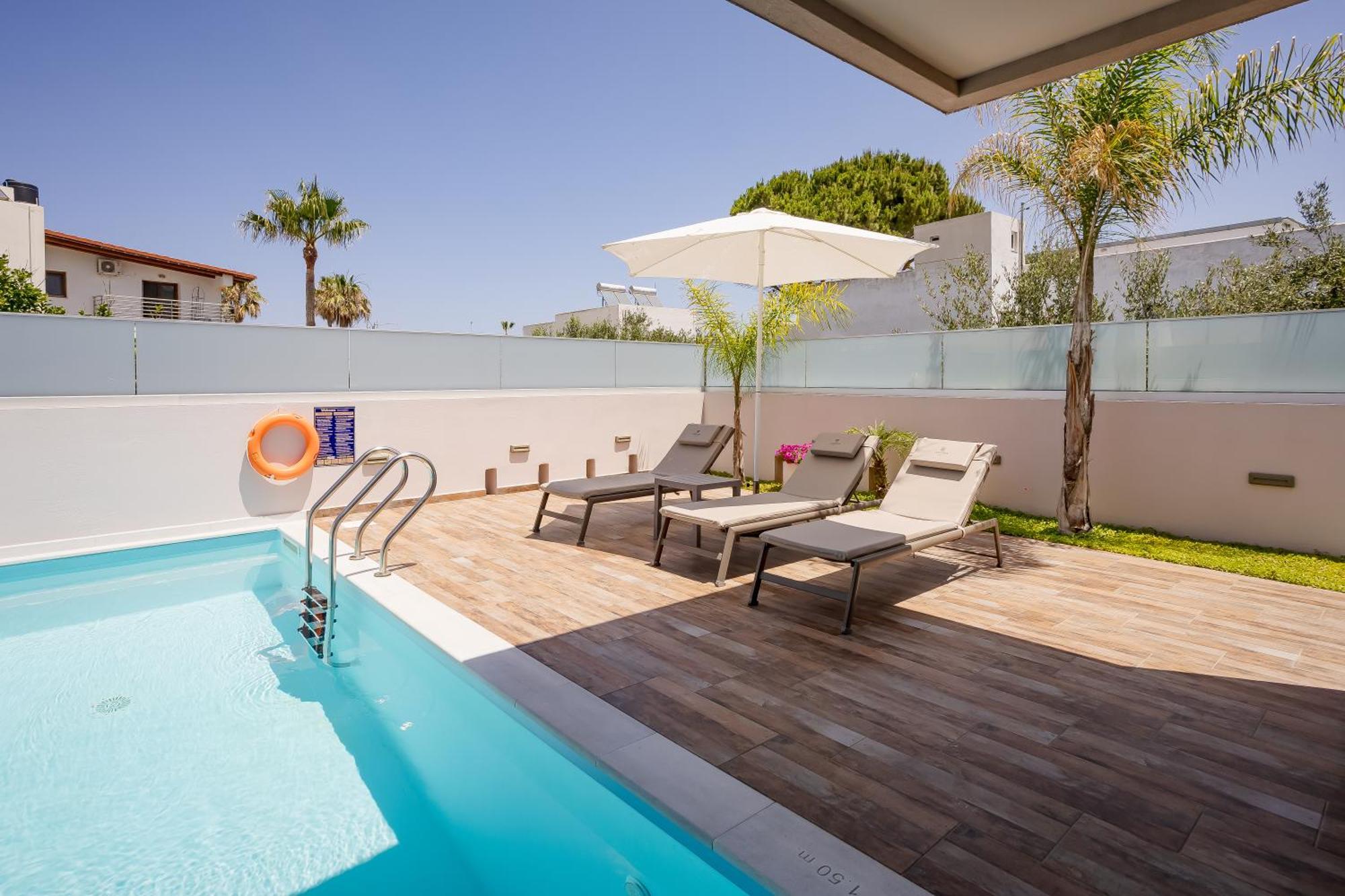Sarpidon Suites Agia Marina Eksteriør billede