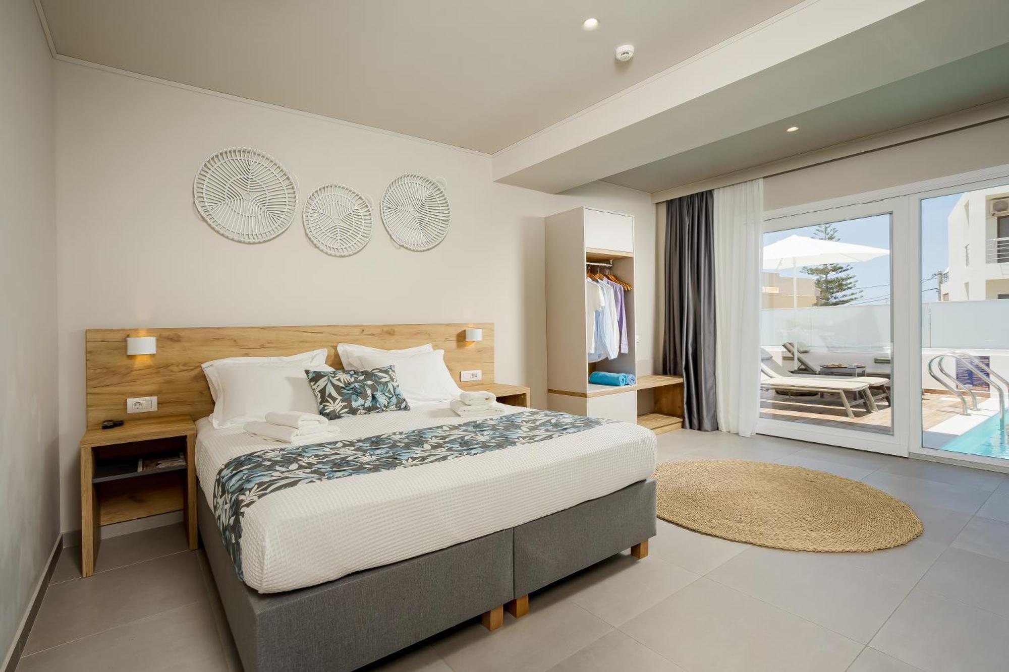 Sarpidon Suites Agia Marina Eksteriør billede