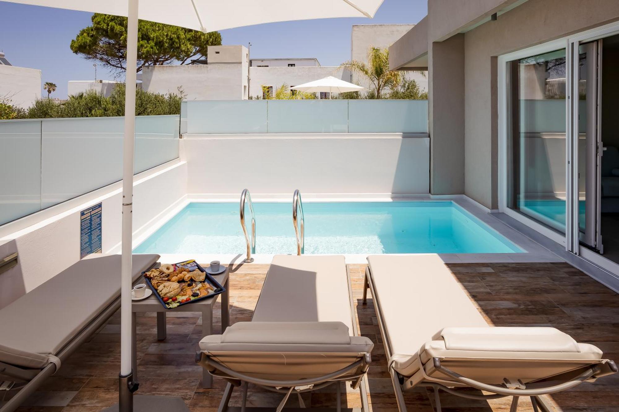 Sarpidon Suites Agia Marina Eksteriør billede