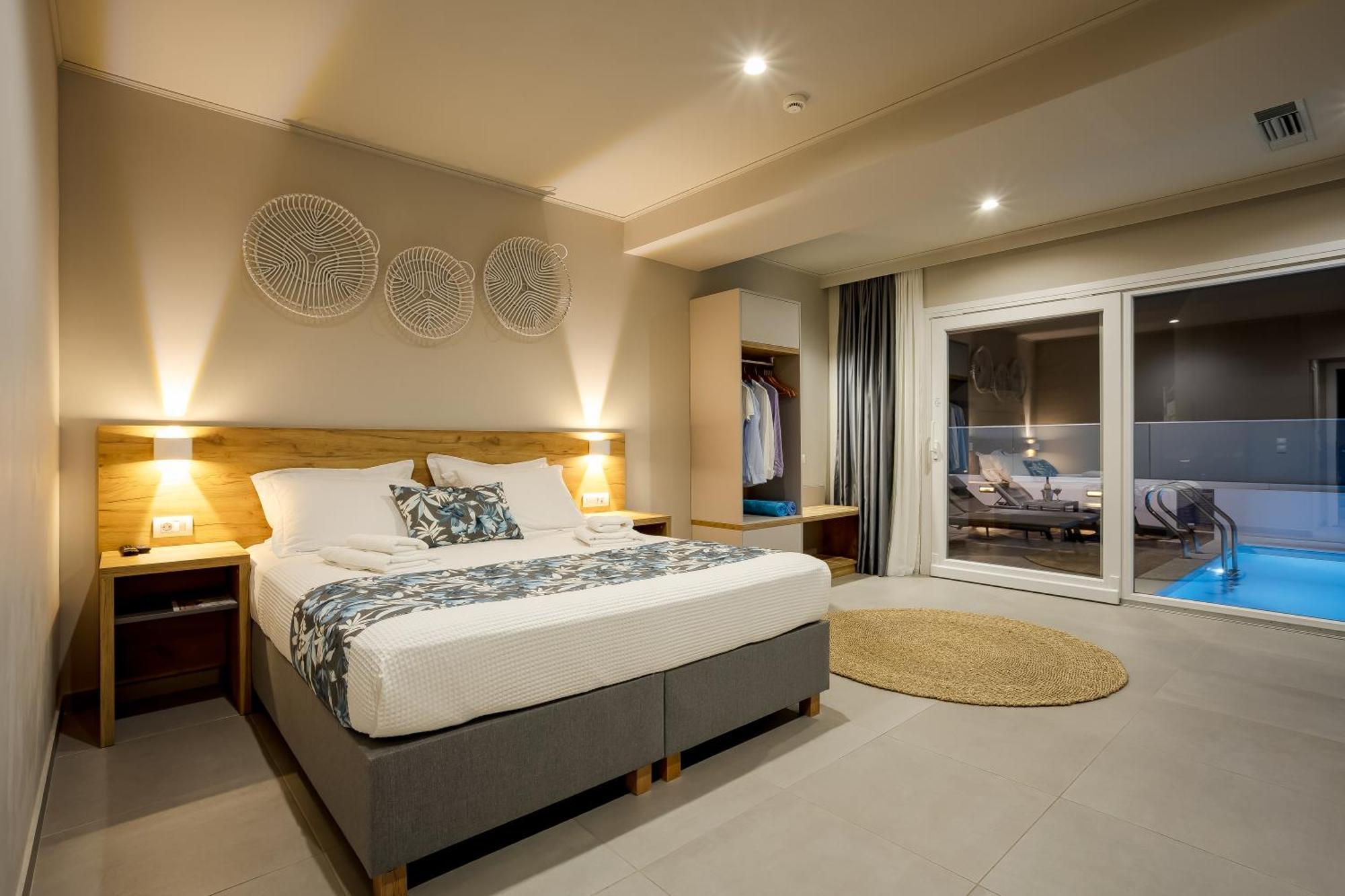 Sarpidon Suites Agia Marina Eksteriør billede